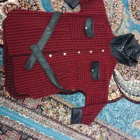 پالتو بافت|لباس|کنگاور, |دیوار