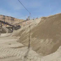 ماسه کاشی کاری- ماسه شسته-شن بنایی-نخودی|مصالح و تجهیزات ساختمان|رشت, شهرک آیت الله منتظری|دیوار