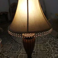 چراغ کنار مبلی وصندلی سلطنتی