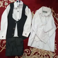 جلیقه شلوار با دو پیراهن سفید و یک شلوار اضافه