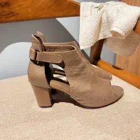 کفش زنانه چرم طبیعی اروپایی