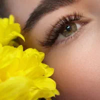 آموزش و خدمات تخصصی اکستنشن مژه
