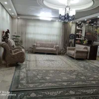 ویلایی دوطبقه میدان بسیج غرق نور ۴خواب