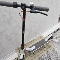 اسکوتر برقی تمیز کاملا سالم