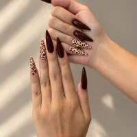 خدمات ناخن شیخ صدوق با تخفیف ویژه