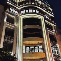 اپارتمان دو خواب 110 متری بدون مشرف