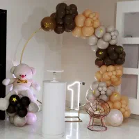 بادکنک آرایی وگل آرایی