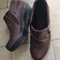 کفش سایز ۴۰
