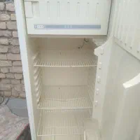 یخچال فروشی