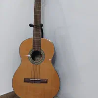 گیتار best fun e150 به همراه تمام وسایل