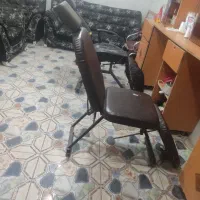 دوتا صندلی اصلاح