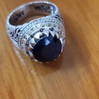 انگشتر یاقوت کبود