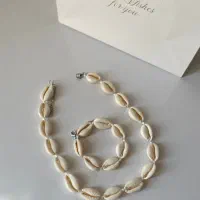 ست دستبند و گردنبند صدف واقعی