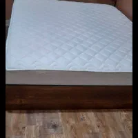 تخت خواب دو نفره به همراه خوشخواب