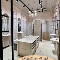 ویترین فروشی مفازه لباس زیر