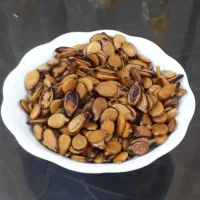 تخمه هندوانه شوشتری(تخمه تر)