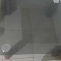 میز شیشه ای