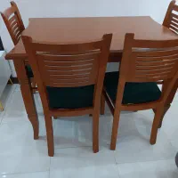 میز نهارخوری چهار نفره