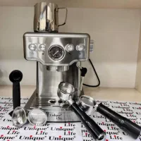 یونیک لایف۸۹۳۱ چکی