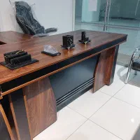 میز مدیریتی برند ALPHA