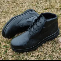 کفش کار عایق برق