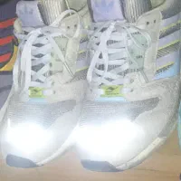 کتونی zxخط یاسی