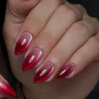 خدمات کاشت ناخن