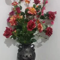 گل و گلدان سفالی