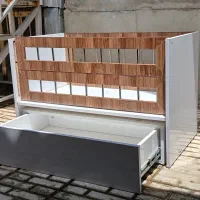 گهواره کودک|تخت و صندلی بچه|کاشان, باغ ماجد|دیوار