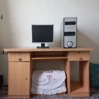 میز کامپیوتر
