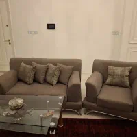 ست مبل ۶ نفره شیک و سالم + میز جلو مبلی