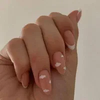 نیازمند مدل ناخن