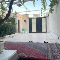 اجاره خانه ویلایی ۱۹۰ متری ۲ خوابه در مشکات کاشان