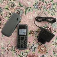 Nokia (فنلاندی) N1280 نقرهای سال 2009 اصلی قدیمی.