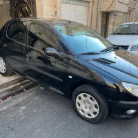 پژو ۲۰۶ مدل ۱۳۹۵ فوق العاده سالم