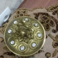 2عدد شکلات خوری برنجی به همراه آباژور|صنایع دستی و سایر لوازم تزئینی|قرچک, محمد آباد|دیوار