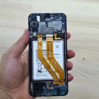 خریدوفروش گوشی LCD شکسته