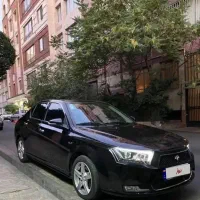 دنا پلاس 6 دنده توربو مدل 1402 بدون رنگ در حد صفر