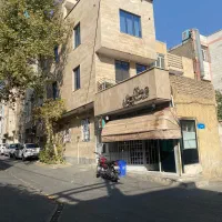 فوروش ملک