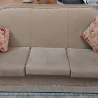 مبل ۷ نفره تمیز و سالم|مبلمان خانگی و میز عسلی|رشت, کاکتوس|دیوار