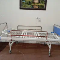تخت بیمارستانی
