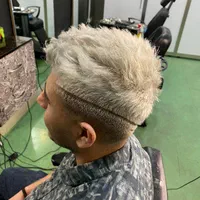 آموزشگاه پیرایش و آرایشگری مردانه