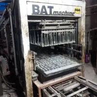 اکیپ‌ بلوک زن راننده‌ دامپر
