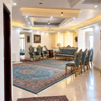 فروش آپارتمان / ۱۳۰ متر / معلم
