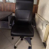 میز و صندلی مدیریتی
