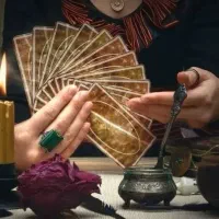 بیا آینده کاری و مالی و روابط رو بهت بگم