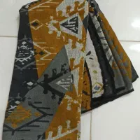شال و روسری و اکسسوری
