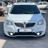 برلیانس ۳۳۰ موتور بزرگ ۹۷ درجه یک