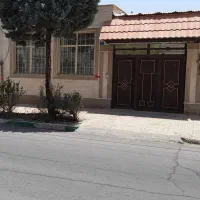 ویلایی اندیشه فاز ۵ ۲۰۰ متری ۱۲۰ متر بنا