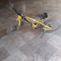 دوتا دوچرخه و باربند